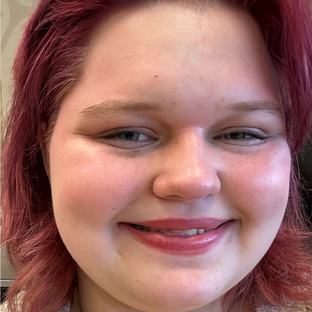 Meet your Posher, Marissa